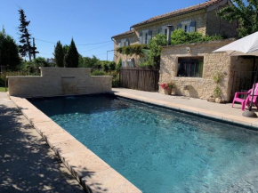 Luxurious Villa in Carpentras with Private Pool